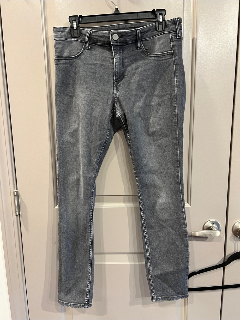 H&M & Denim Women's Gray Skinny Jeans 31
